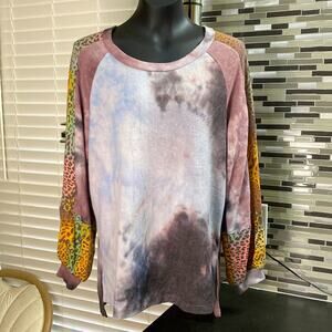 white birch long sleeve tie-dye tunic top. Size small (PP5)